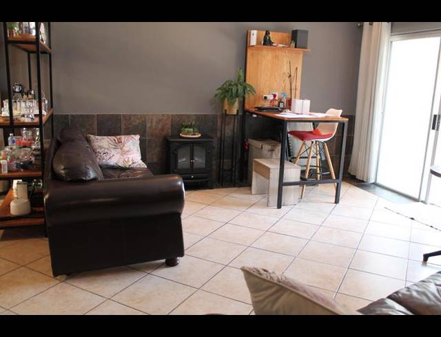 5 BEDROOM HOUSE FOR SALE IN EDENVALE CENTRAL